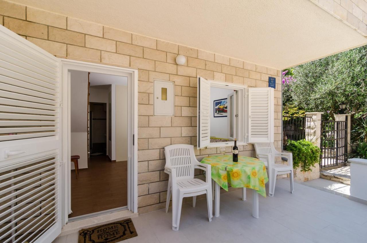 Holiday Home Jasenka Trstenik Тръстеник Екстериор снимка