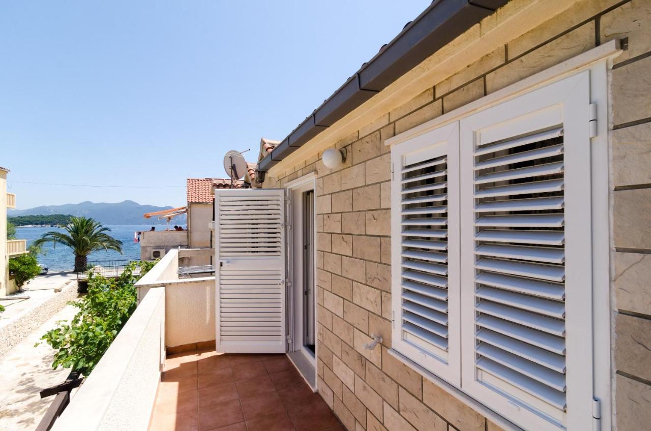 Holiday Home Jasenka Trstenik Тръстеник Екстериор снимка