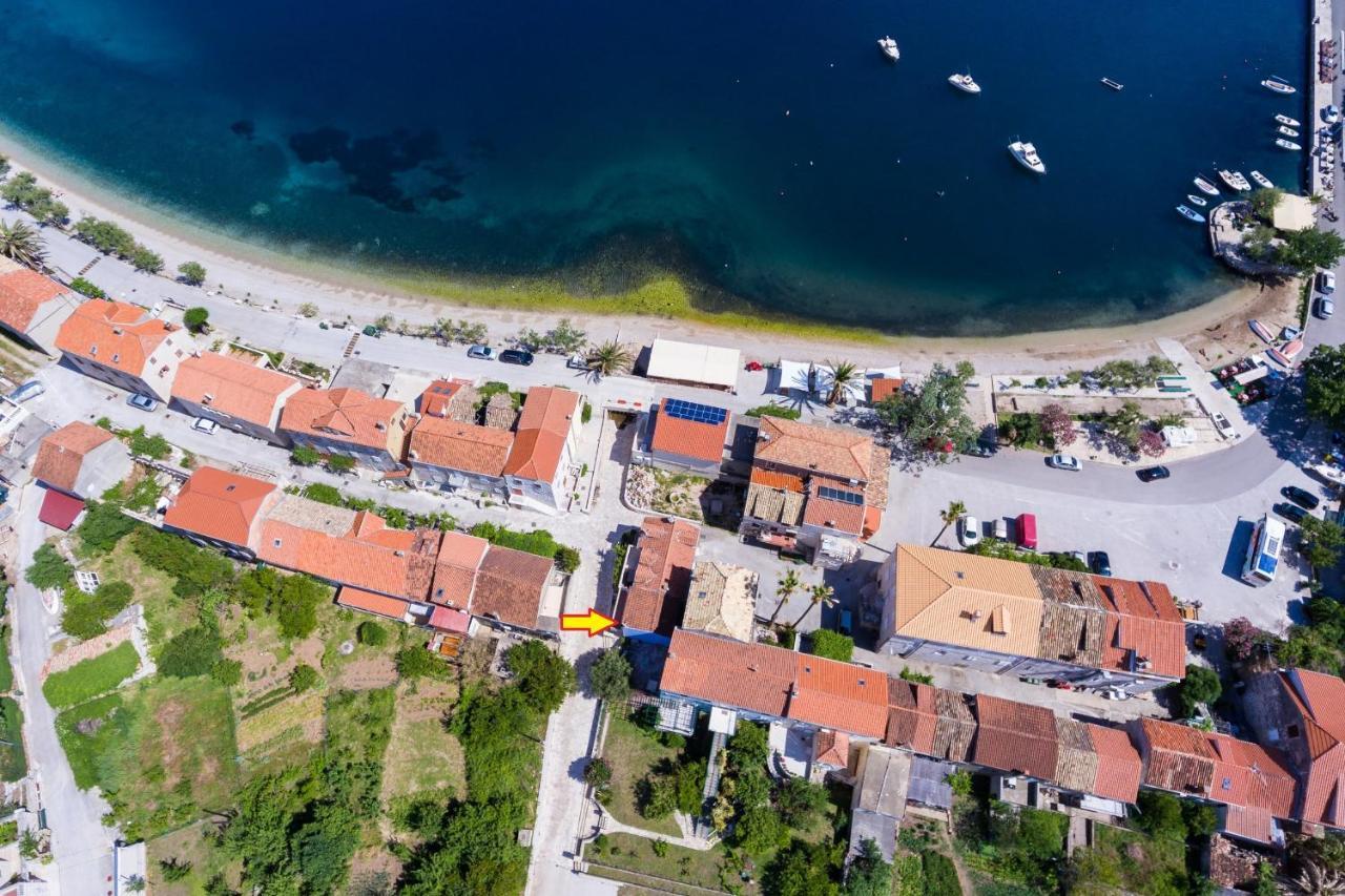 Holiday Home Jasenka Trstenik Тръстеник Екстериор снимка