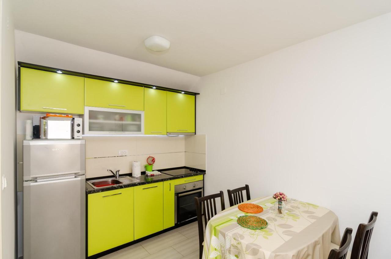 Holiday Home Jasenka Trstenik Тръстеник Екстериор снимка